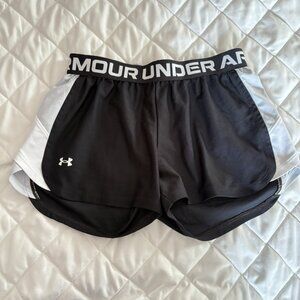 Under Armour Womens Size Small Black Elastic Waist Play Up Shorts Running Loose
